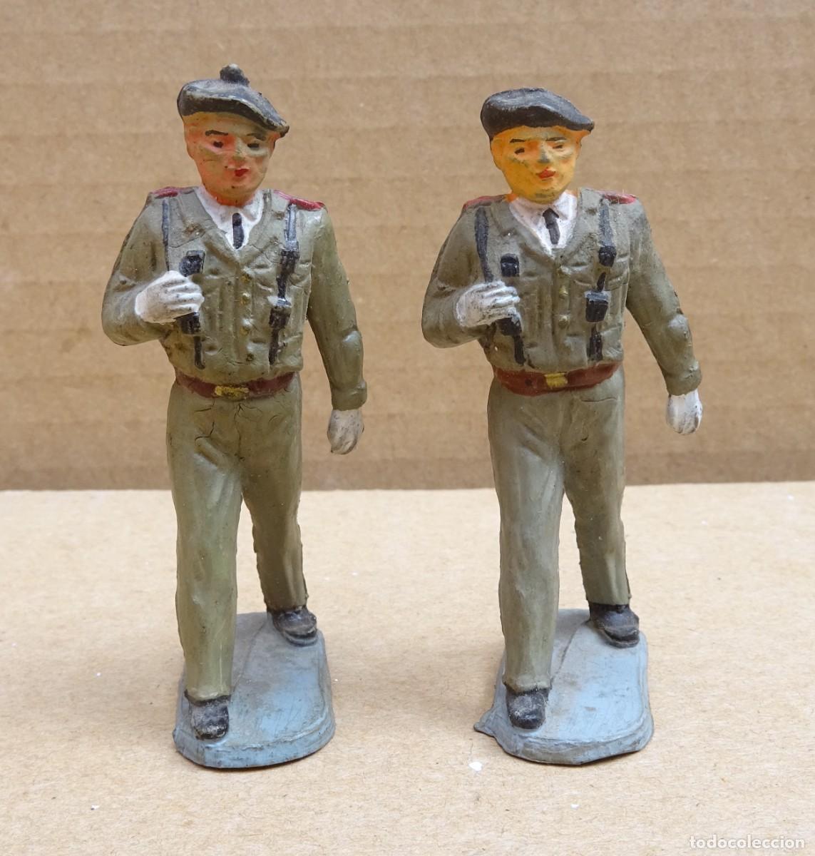 Figuras de goma y PVC: PECH DEFILE PARACAIDISTAS OFICIALES FIGURAS EN GOMA