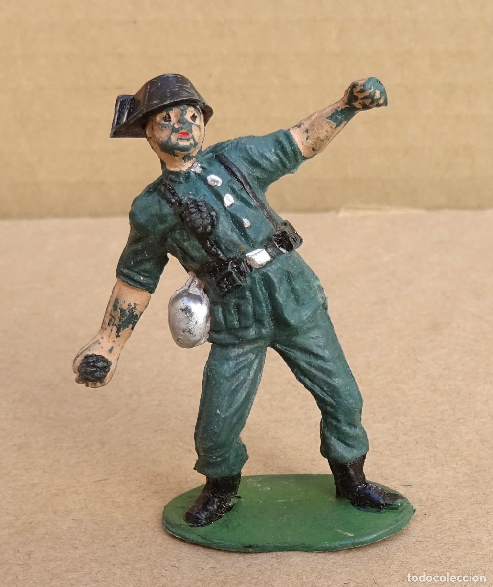 Figuras de goma y PVC: BRUVER GUARDIA CIVIL FIGURA EN GOMA 7