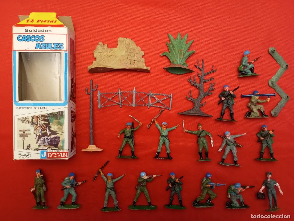Figuras de goma y PVC: JECSAN. CAJA DE CASCOS AZULES. HAY 16 FIGURAS Y EXTRAS. ORIGINAL. EJERCITOS DE LA PAZ.