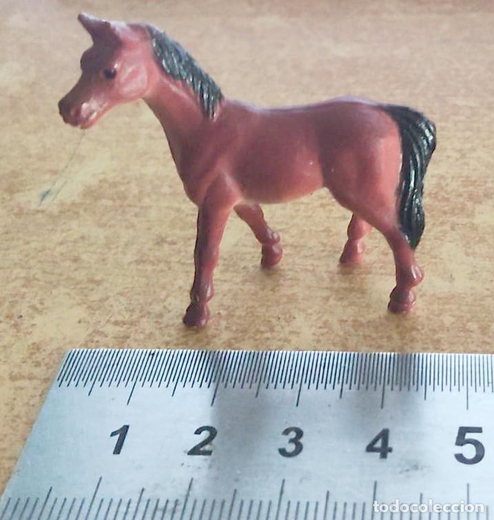 Figuras de goma y PVC: figura plastico para portal de belen granja circo - ANIMALES - caballo