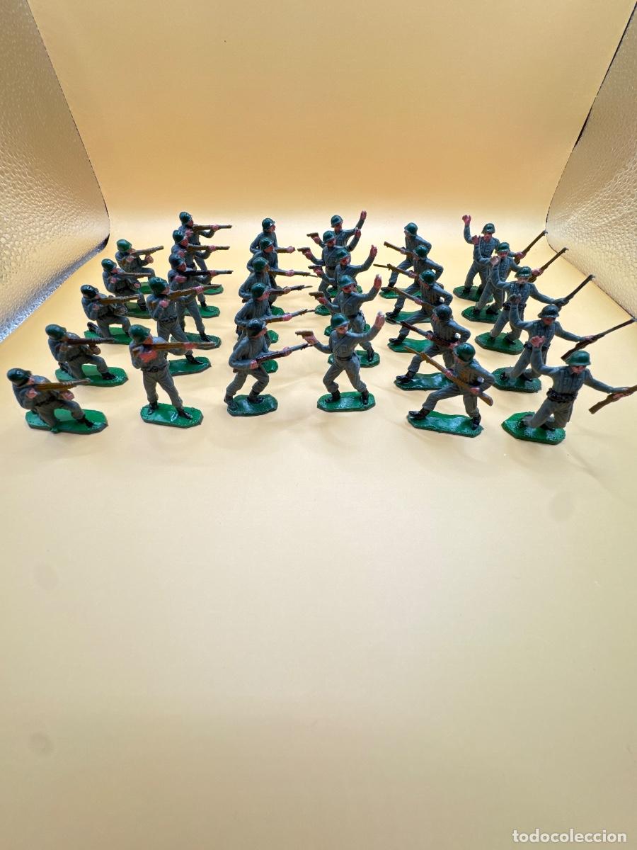 Figuras de goma y PVC: Soldados acci&oacute;n pech jecsan