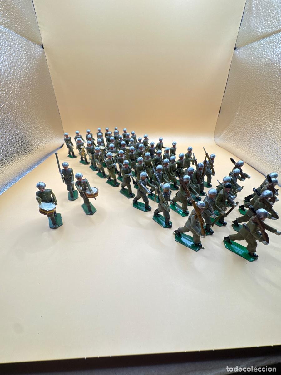 Figuras de goma y PVC: Gran desfile banda de m&uacute;sica y soldados ej&eacute;rcito espa&ntilde;ol torres maltas a&ntilde;os 50