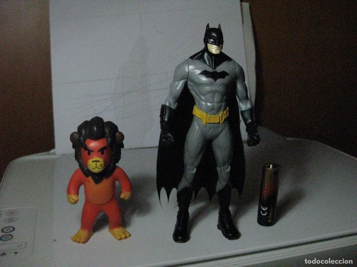 Figuras de goma y PVC: BATMAN Y LEON - FIGURAS DE PLASTICO - Foto 2