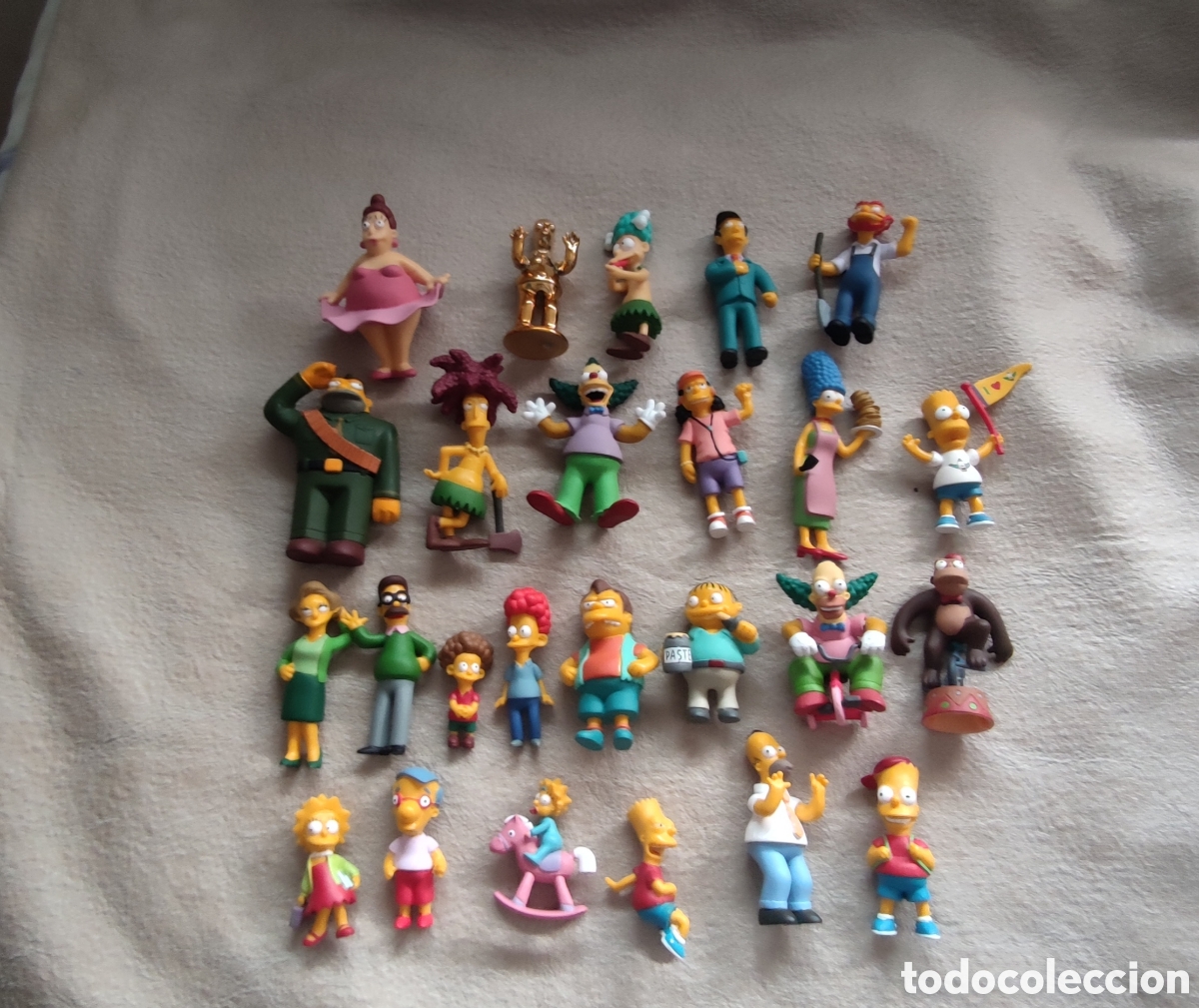 Figuras de goma y PVC: Colecci&oacute;n 25 mu&ntilde;ecos Figuras Los Simpsons 2007