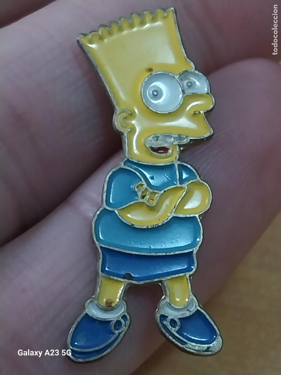 Figuras de goma y PVC: SIMPSON BART PIN PINCHO 3.46CMS ALTO PINTURA LACADA ORIGINAL VINTAGE