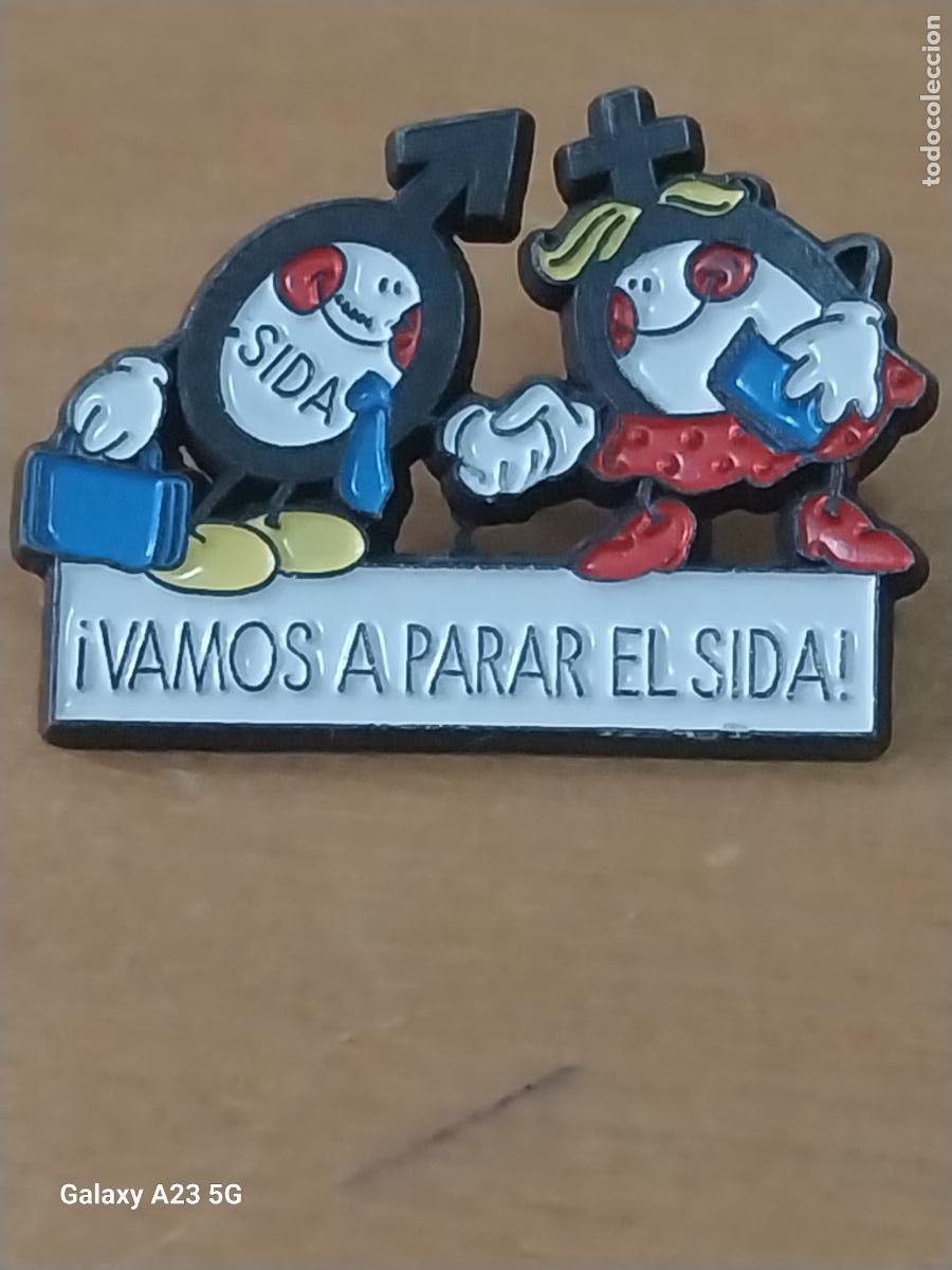 Figuras de goma y PVC: SIDA VAMOS A PARAR PIN PINCHO 3.11CMS LARGO ORIGINAL VINTAGE METAL PINTURA LACADA