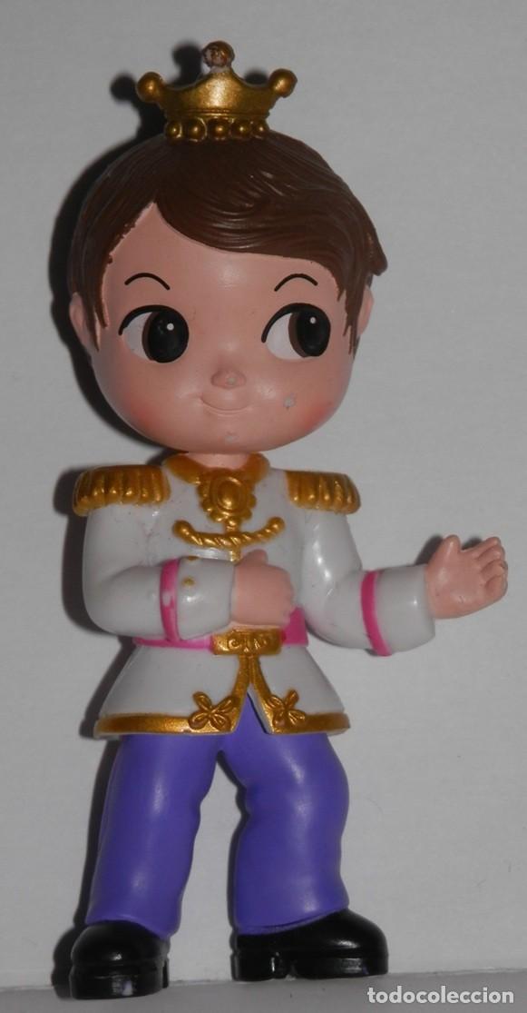 Figuras de goma y PVC: UNA FIGURA DE PVC .................... - Foto 1