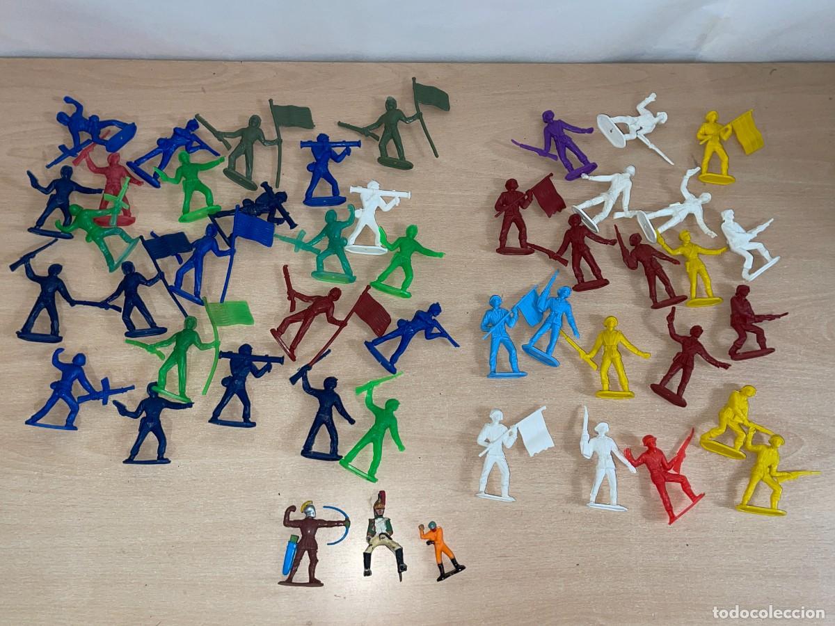 Figuras de goma y PVC: Lote Comansi 44 antiguos Soldados Espa&ntilde;oles Espa&ntilde;a y Americanos USA a&ntilde;os 80 novolinea + 3 piezas