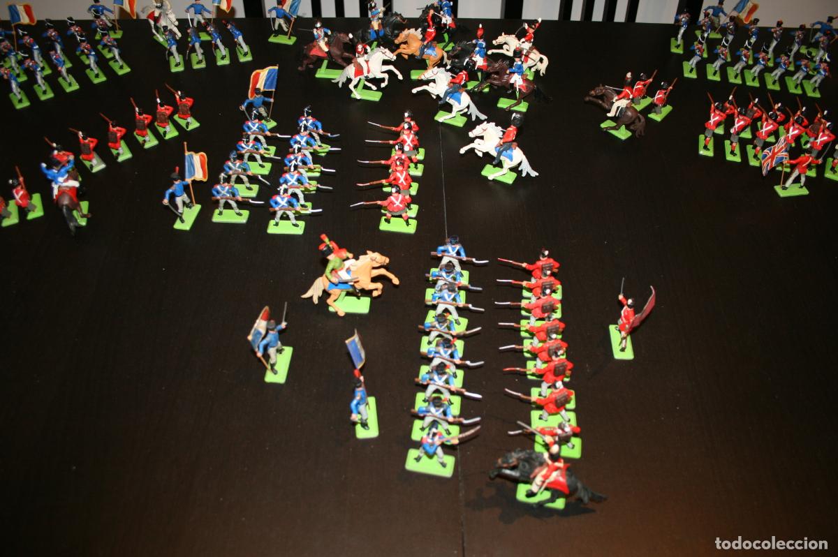 Figuras de goma y PVC: Macro colecci&oacute;n 103 figuras a pie+18 jinetes Britains Deetail guerras napole&oacute;nicas batalla waterloo