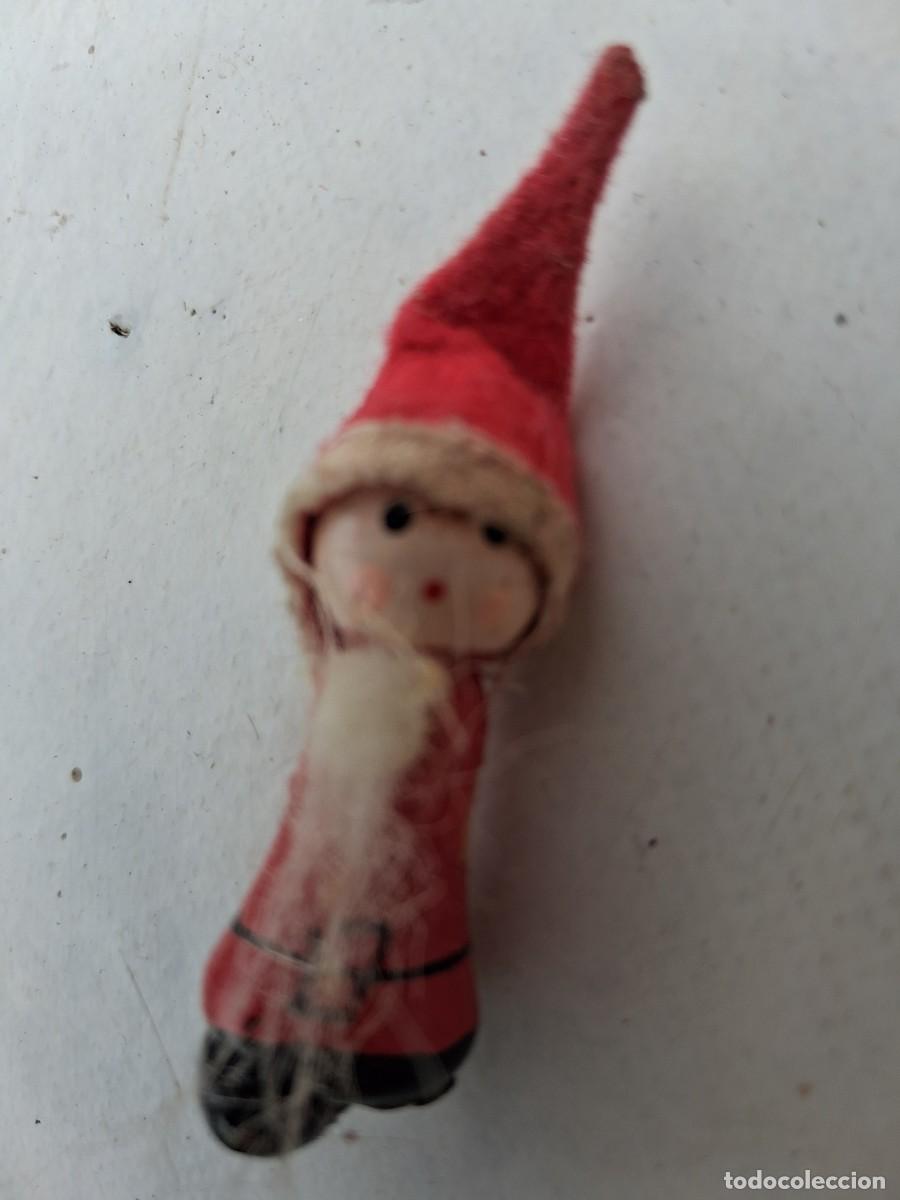 Figuras de goma y PVC: Mu&ntilde;equito adorno &aacute;rbol de navidad - duende de Santa Claus en madera y tela