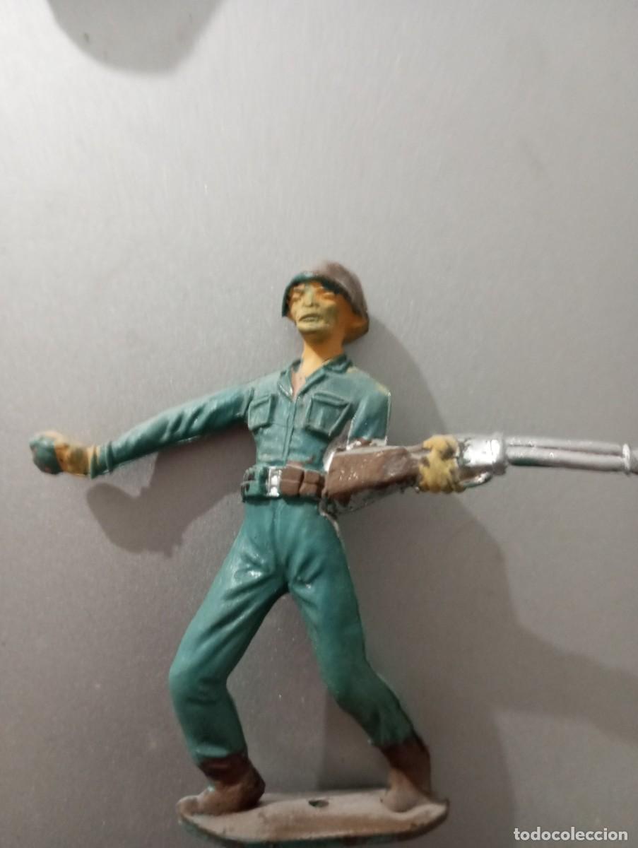 Figuras de goma y PVC: Chino Soldado del mundo jecsan comansi