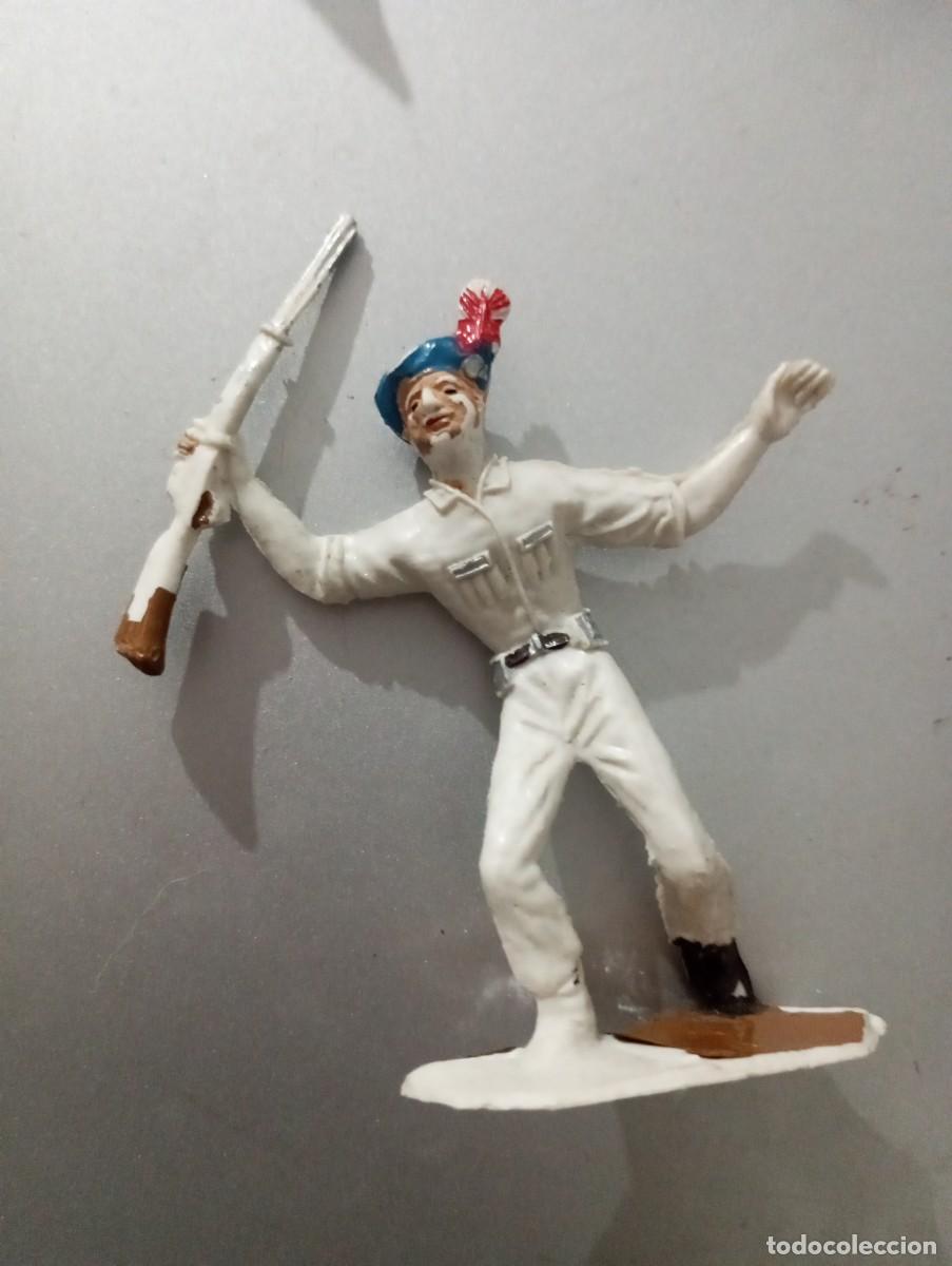 Figuras de goma y PVC: Hind&uacute; Soldado del mundo jecsan comansi