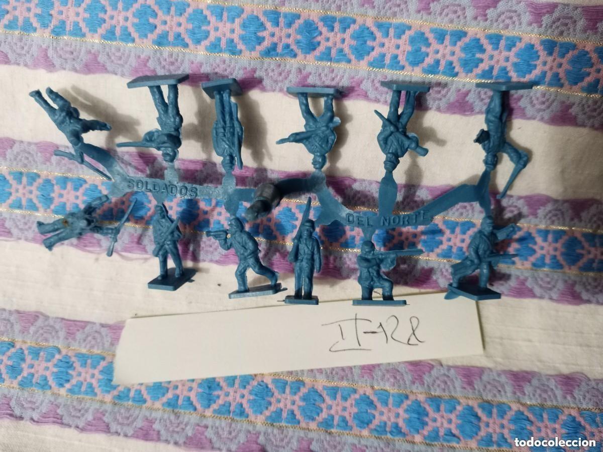 Figuras de goma y PVC: MONTAPLEX COLADA YANQUIS azul claro N 128