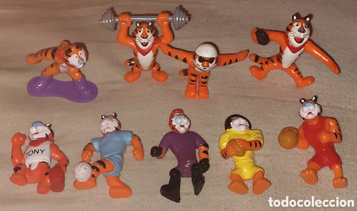 Figuras de goma y PVC: Bonito lote 9 figuras pvc plastico del TIGRE TONY CEREALES KELLOGG'S DEPORTES promocional a&ntilde;os 90