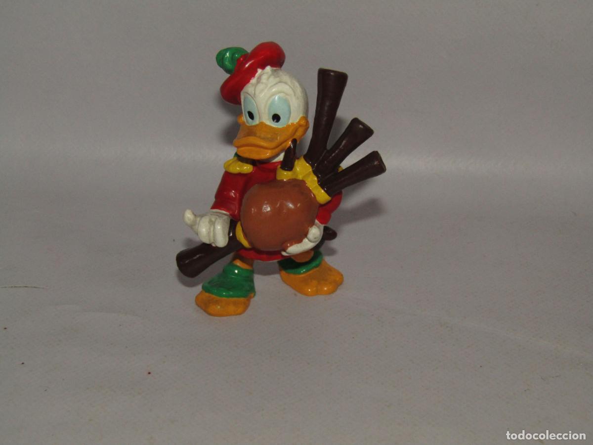Figuras de goma y PVC: Antigua Figura de Goma Maciza Pato DONALD Gaitero de BULLYLAND