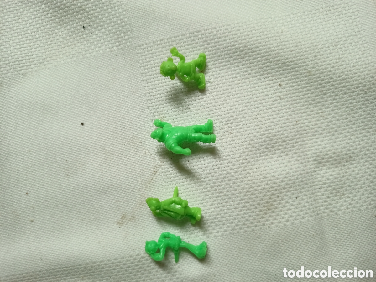 Figuras de goma y PVC: lote 4 FIGURAS Dunkin - Foto 1