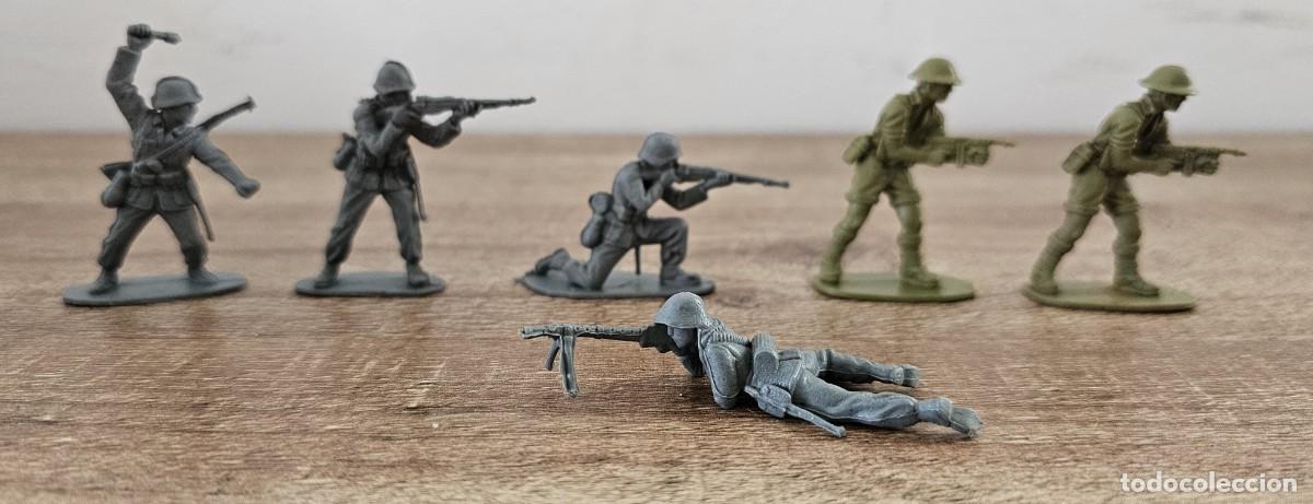 Figuras de goma y PVC: AIRFIX - Lote de 4 soldados vintage alemanes y 2 ingleses , brit&aacute;nicos
