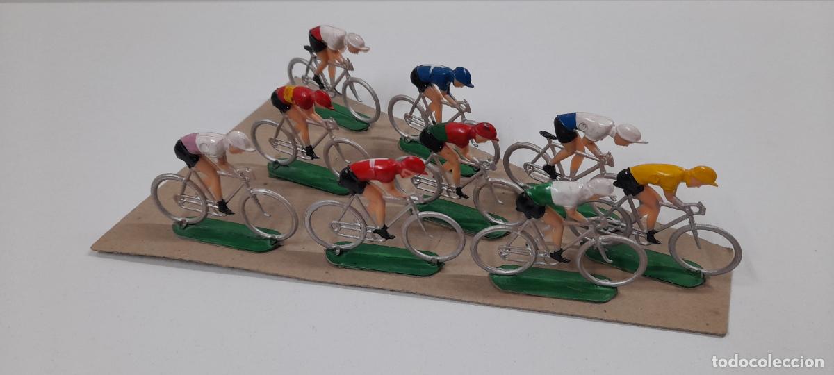 Figuras de goma y PVC: PELOTON DE LA VUELTA CICLISTA . REALIZADO POR MARIANO SOTORRES . ORIGINAL A&Ntilde;OS 60