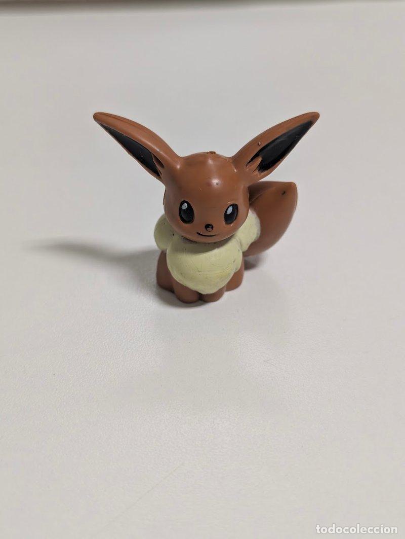 Figuras de goma y PVC: Figura Pok&eacute;mon Eevee Jap&oacute;n con grabado Nintendo C.G.T.S.J