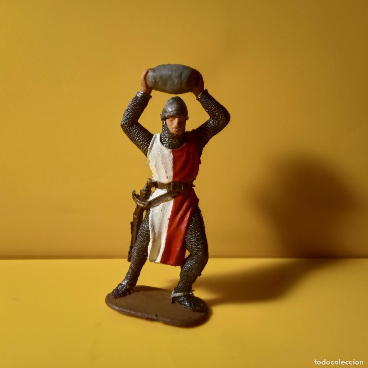 Figuras de goma y PVC: JECSAN - PUCHOL: FIGURA SOLDADO MEDIAVAL ESCALA 1/28 (6,5 CM)