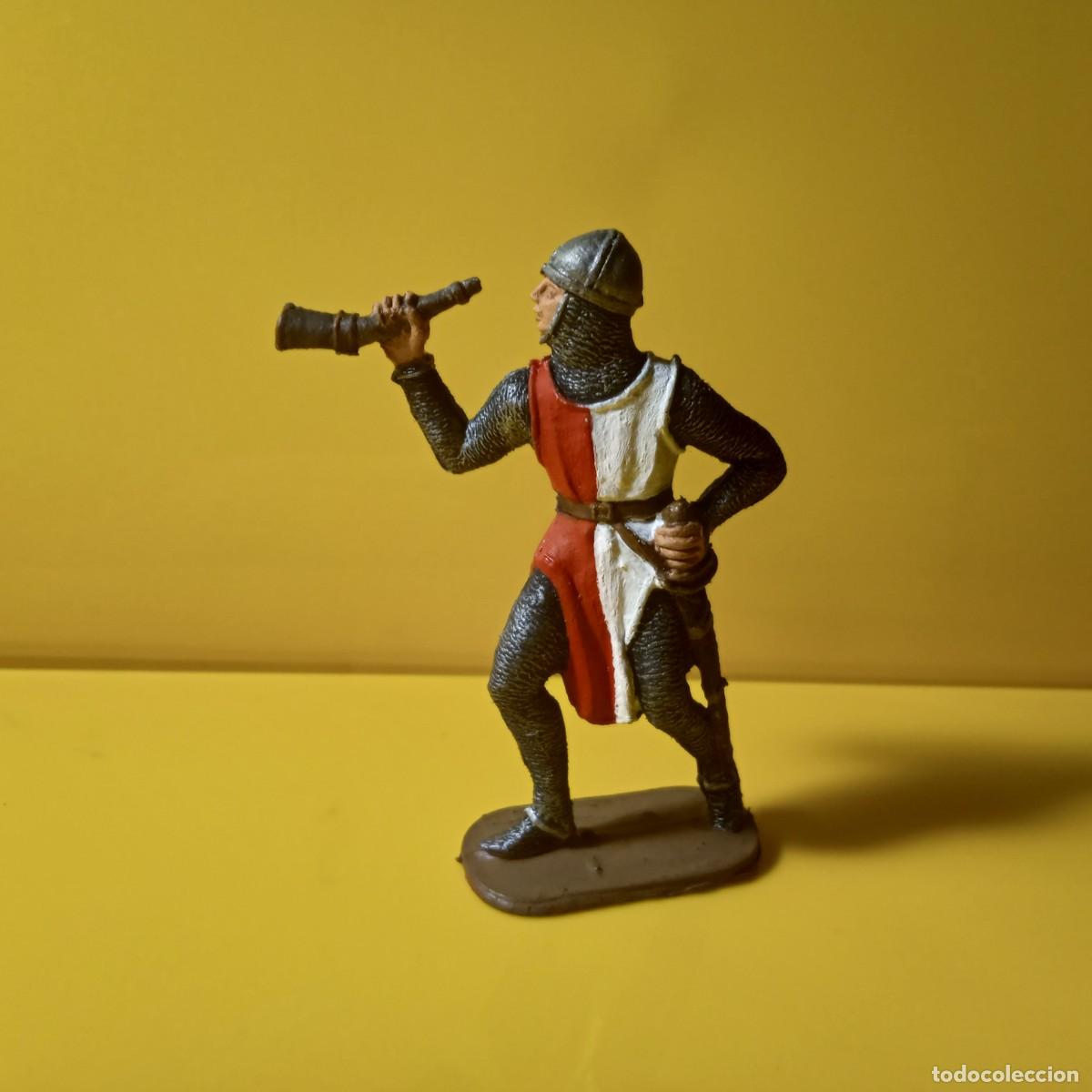 Figuras de goma y PVC: JECSAN - PUCHOL: FIGURA SOLDADO MEDIAVAL ESCALA 1/28 (6,5 CM)