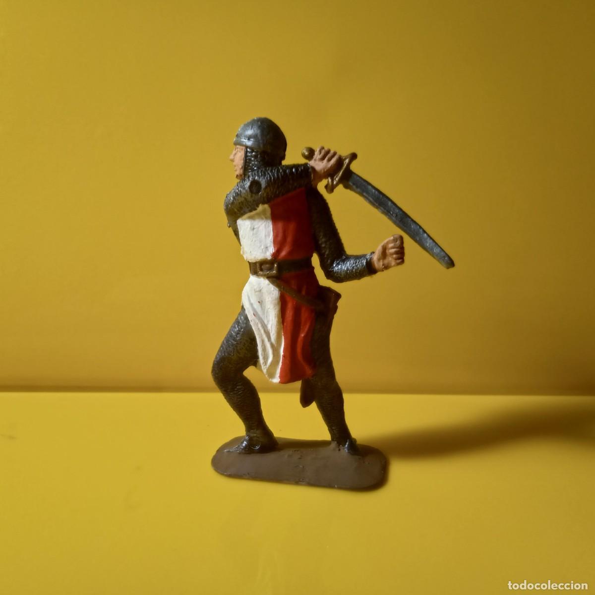 Figuras de goma y PVC: JECSAN - PUCHOL: FIGURA SOLDADO MEDIAVAL ESCALA 1/28 (6,5 CM)