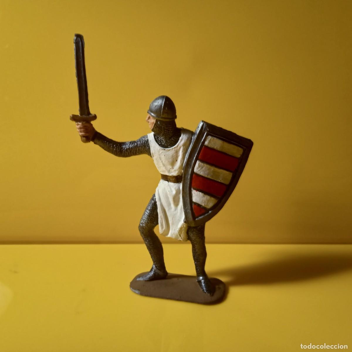 Figuras de goma y PVC: JECSAN - PUCHOL: FIGURA SOLDADO MEDIAVAL ESCALA 1/28 (6,5 CM)