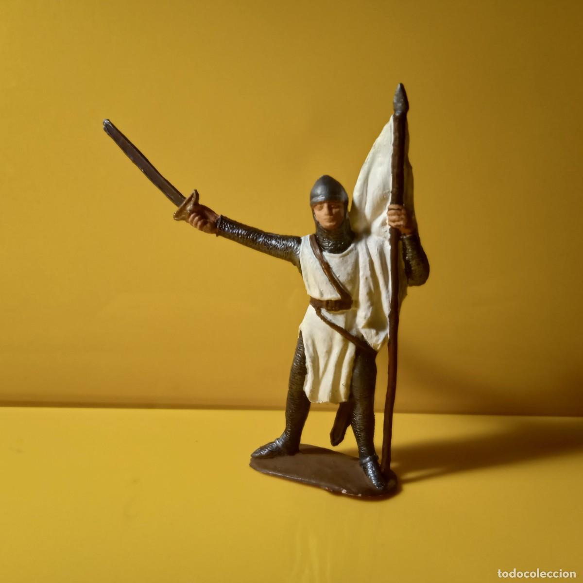 Figuras de goma y PVC: JECSAN - PUCHOL: FIGURA SOLDADO MEDIAVAL ESCALA 1/28 (6,5 CM)