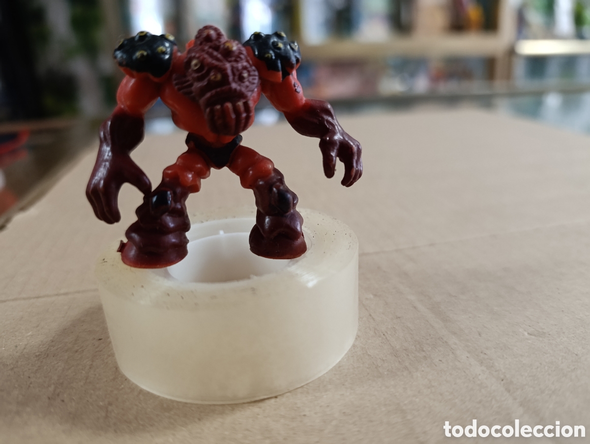 Figuras de goma y PVC: Sentinel , el Guardi&aacute;n L&aacute;vico. Serie 3. Gormiti.
