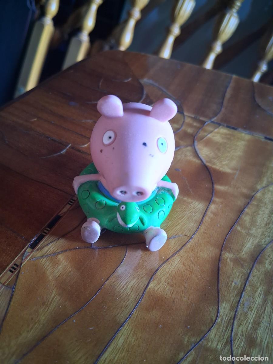 Figuras de goma y PVC: Mu&ntilde;eco George Pig el hermano peque&ntilde;o de Peppa Pig