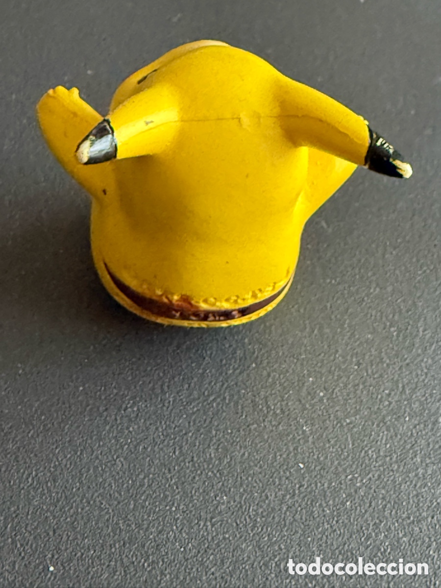 Figuras de goma y PVC: FIGURA. PICACHU. TOMY - Foto 2