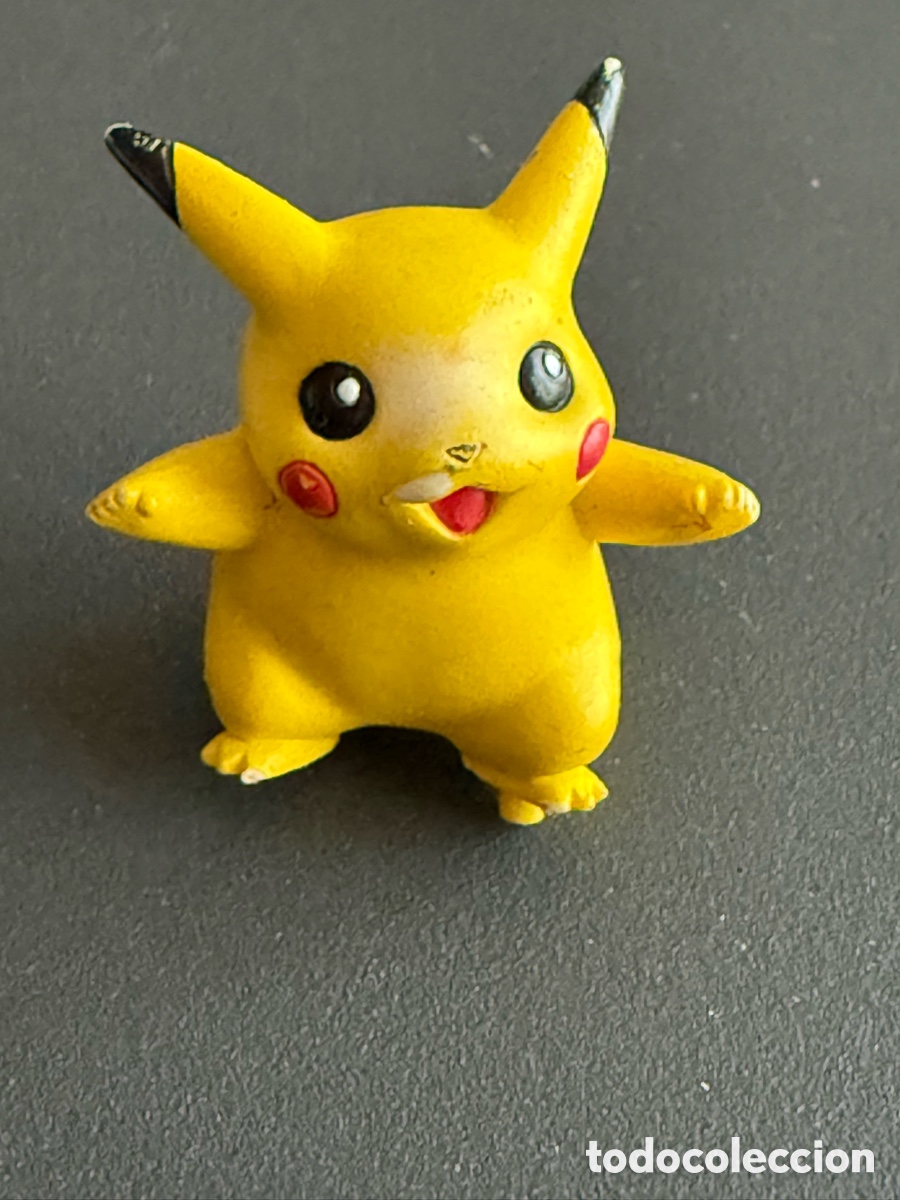 Figuras de goma y PVC: FIGURA. PICACHU. TOMY