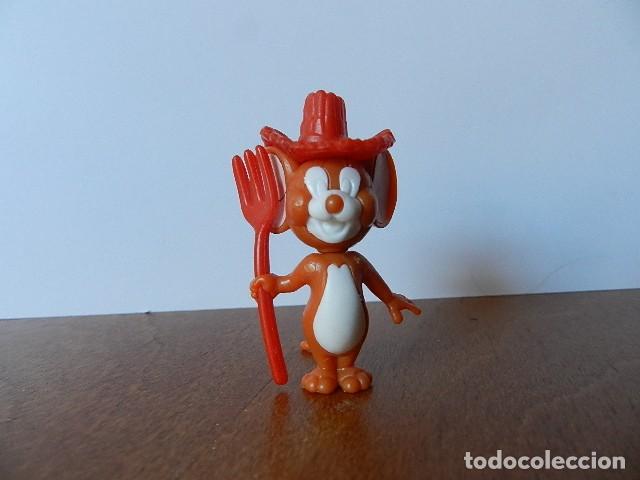 Figuras de goma Kinder: Tom y Jerry granjero jardinero Kinder Sorpresa Ferrero a&ntilde;o 1992 referencia K93 n.&ordm; 52