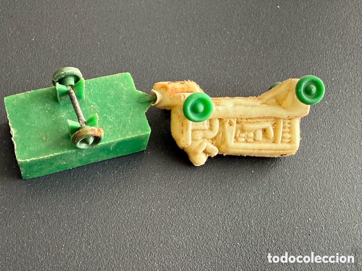 Figuras de goma y PVC: TRACTOR. PL&Aacute;STICO INFLADO. con Remolque. KIOSKO - Foto 2