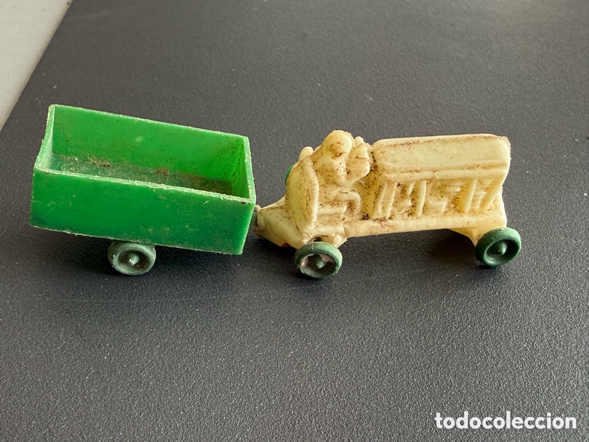 Figuras de Borracha e PVC: TRACTOR. PL&Aacute;STICO INFLADO. con Remolque. KIOSKO