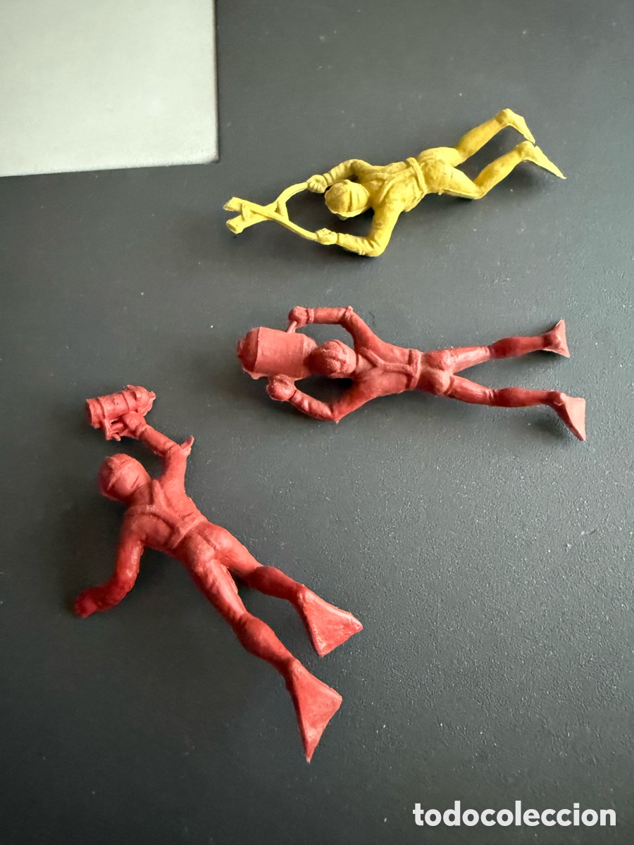 Figuras de goma y PVC: 3. SUBMARINISTAS. HOMBRES RANA.