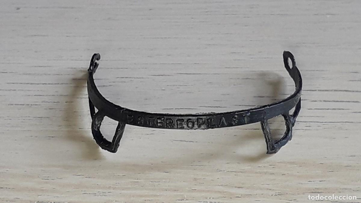 Figure di Gomma e PVC: Estribos para caballo, pl&aacute;stico, Estereoplast Spain, originales a&ntilde;os 50-60.