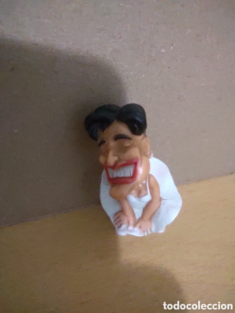 Figuras de goma y PVC: Figura Los Monclis Pilar Rahola