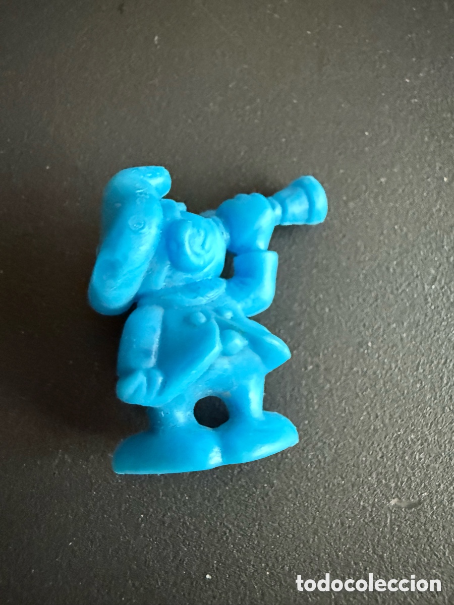 Figuras de goma y PVC: DUNKIN. PAP&Aacute; PITUFO. CAPIT&Aacute;N DE BARCO - Foto 2