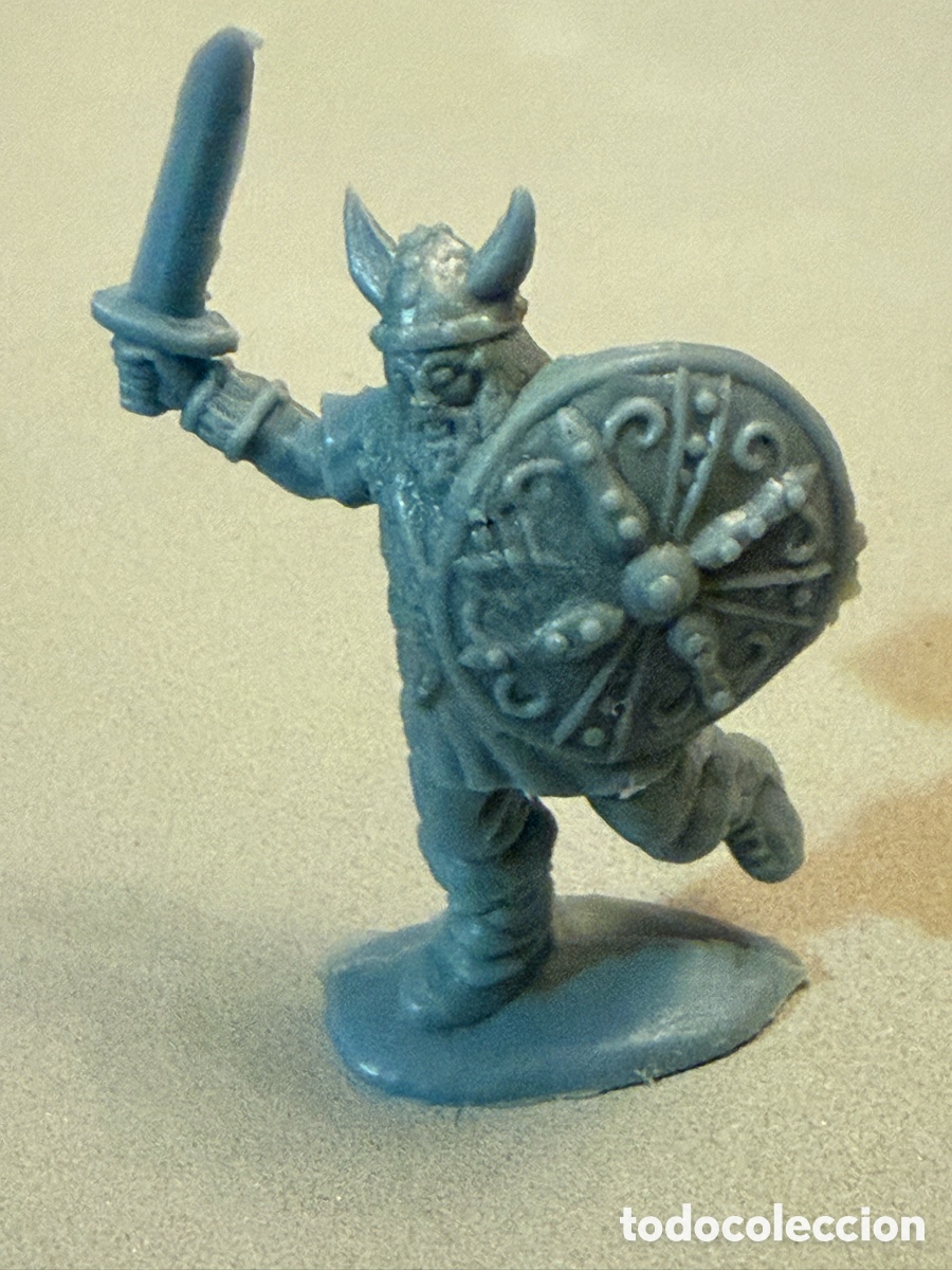 Figurines en Caoutchouc et PVC: GUERRERO VIKINGO. COMANSI. Monocromo