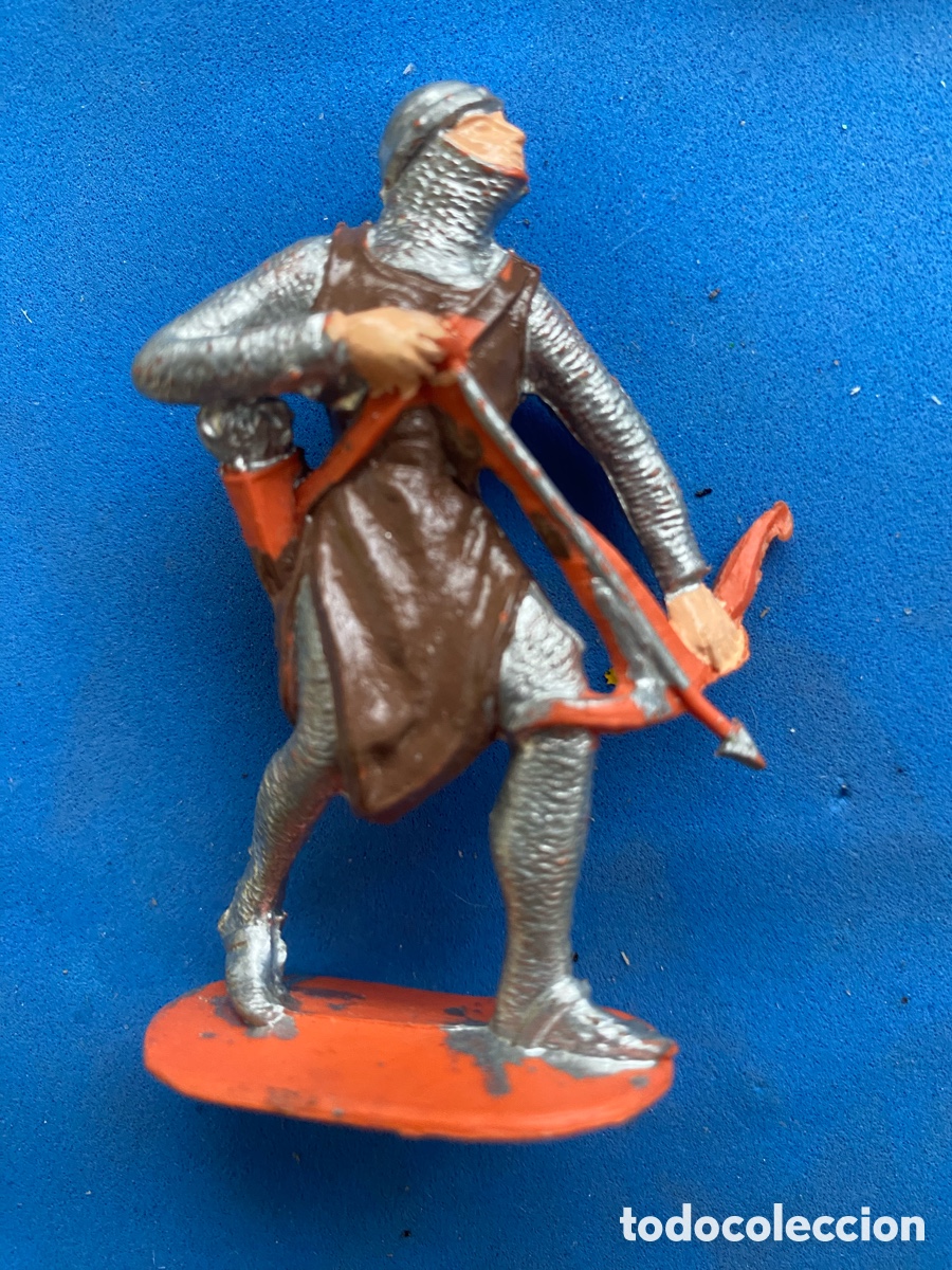 Figuras de Borracha e PVC: Medieval cruzado jecsan