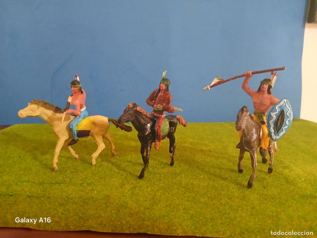 Figuras de goma y PVC: SOLDADOS DE PLASTICO INDIOS COMANSI COMO NUEVOS - Foto 2