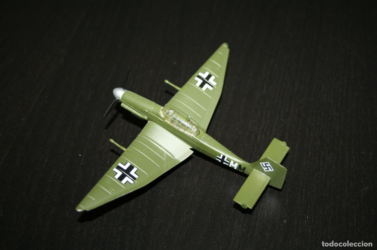 Figuras de goma y PVC: Avi&oacute;n militar metal de colecci&oacute;n