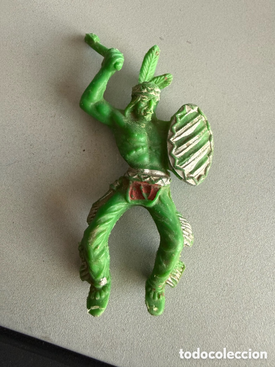 Rubber and PVC Figures: LAFREDO. INDIO con HACHA 11 cm