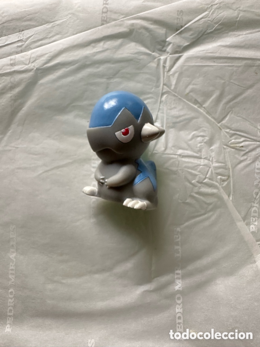 Gummi- und PVC-Figuren: Pokemon Bandai / Nintendo Finger Puppet Cranidos 2006