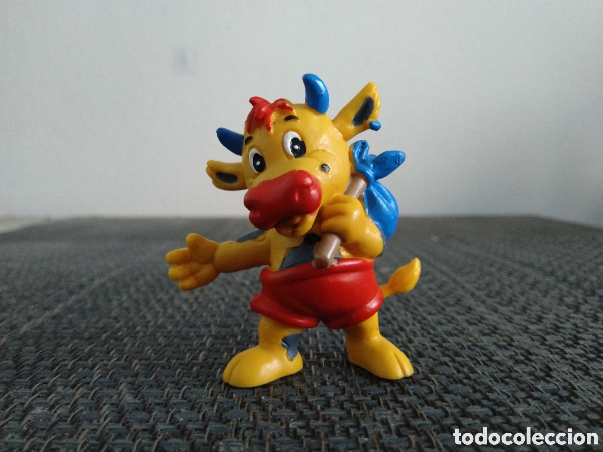 Figuras de goma y PVC: FIGURA PVC VACA BULLY ATILLO - Foto 1