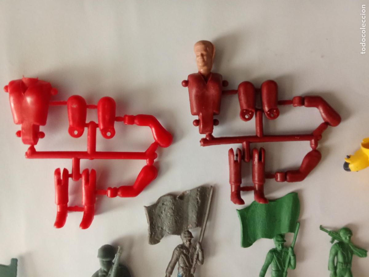 Figuras de goma y PVC: Lote variado figuras Montaplex - Foto 8