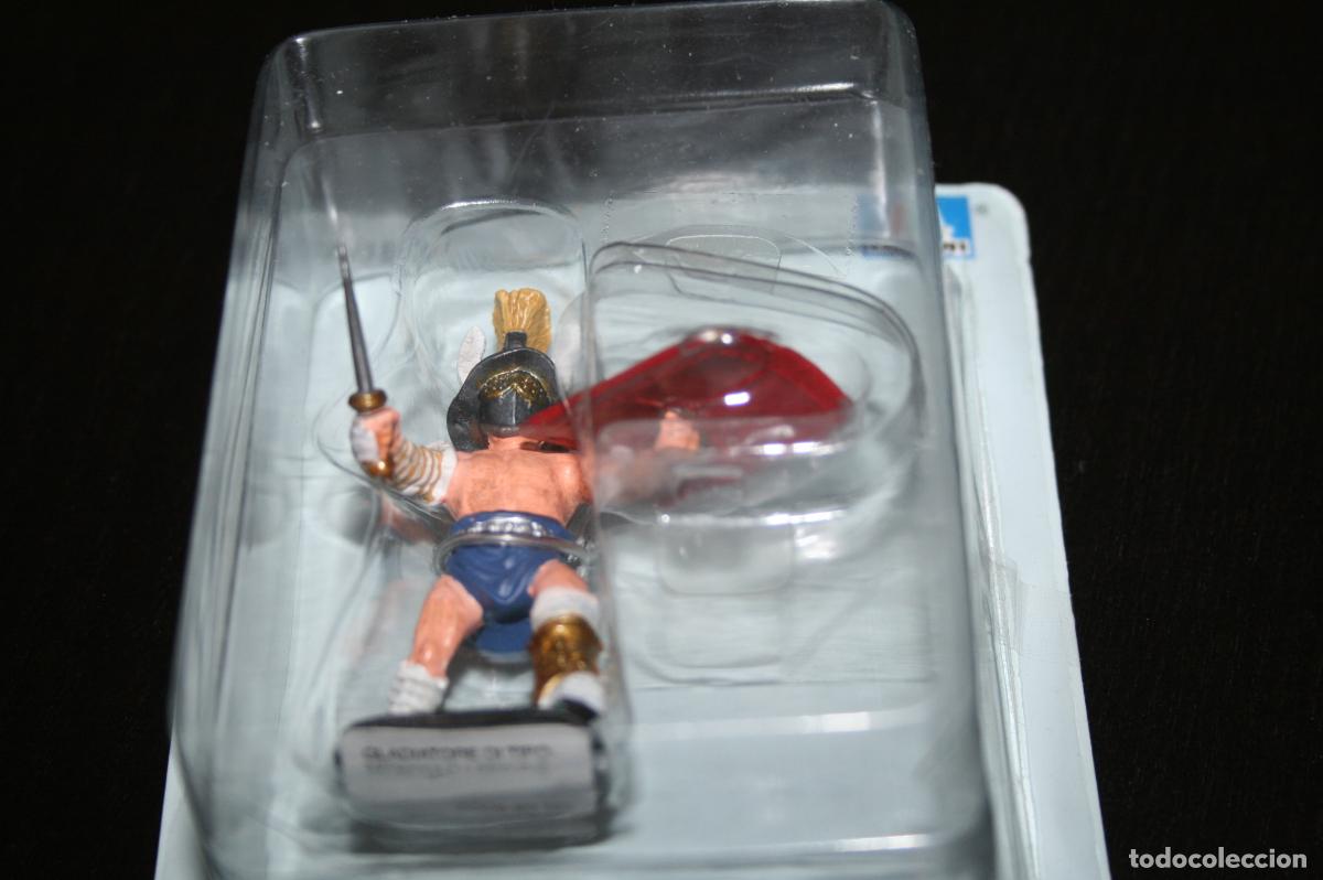Gummi- und PVC-Figuren: Gladiador figura de plomo - colecci&oacute;n de Fabbri
