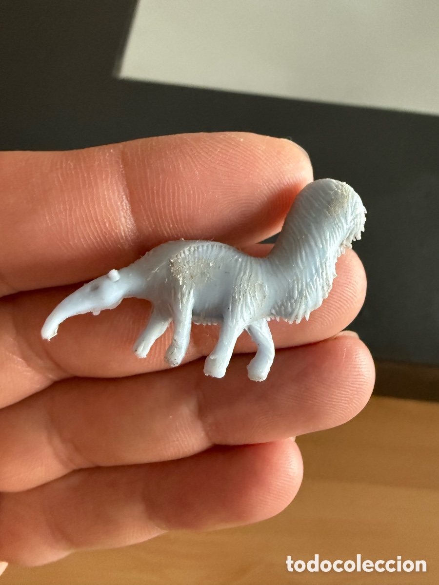 Figuras de goma y PVC: DUNKIN. OSO HORMIGUERO. Azul. PHOSKITOS
