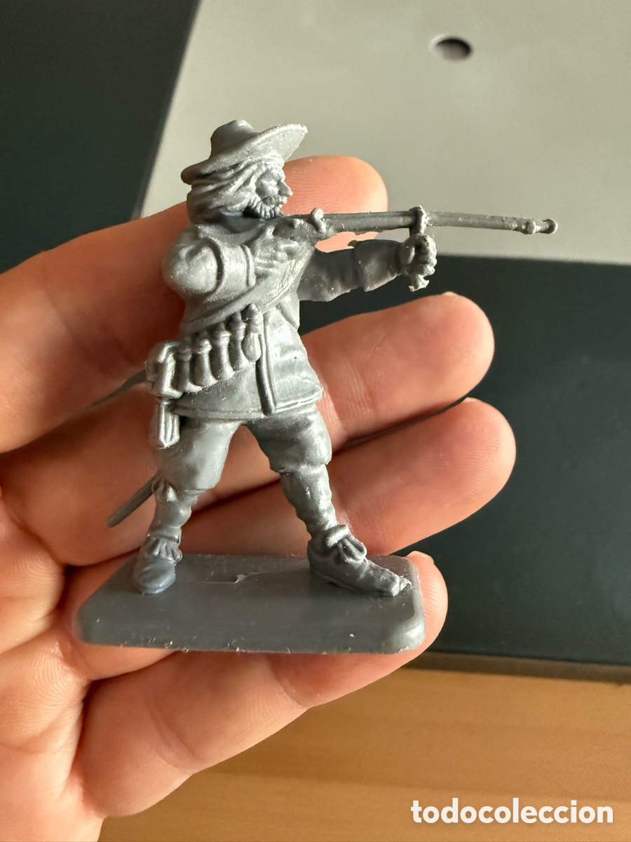 Figure di Gomma e PVC: MOSQUETERO. GUERRA CIVIL. Inglesa.
